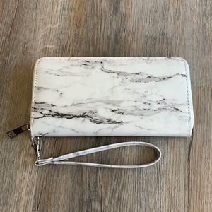Ardene wallet